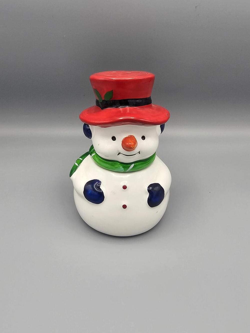 Ceramic Snowman Salt and Pepper Shaker Set